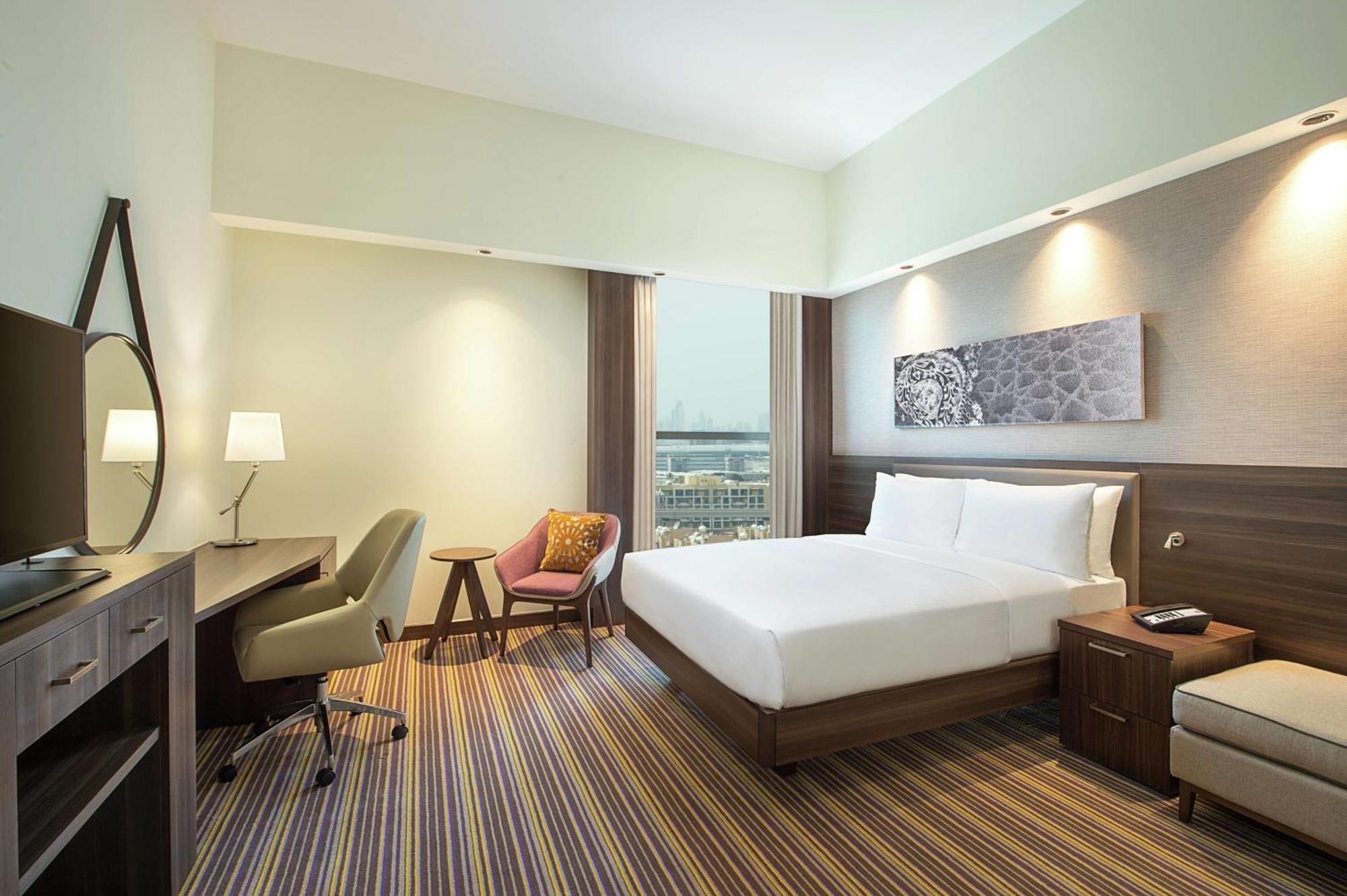 Hampton By Hilton Dubai Airport Hotel Exterior photo