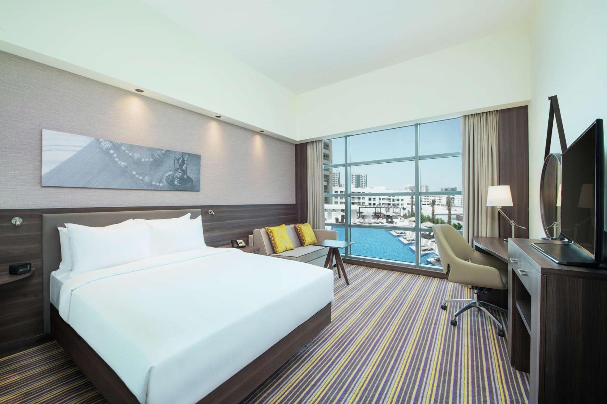 Hampton By Hilton Dubai Airport Hotel Exterior photo